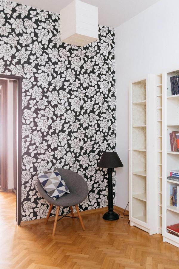 Comfortable & Spacious Lodz City Center Apartment Kültér fotó